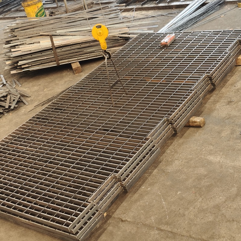 鋼格板鋼格柵板行業制造工藝和在產業鏈中的作用