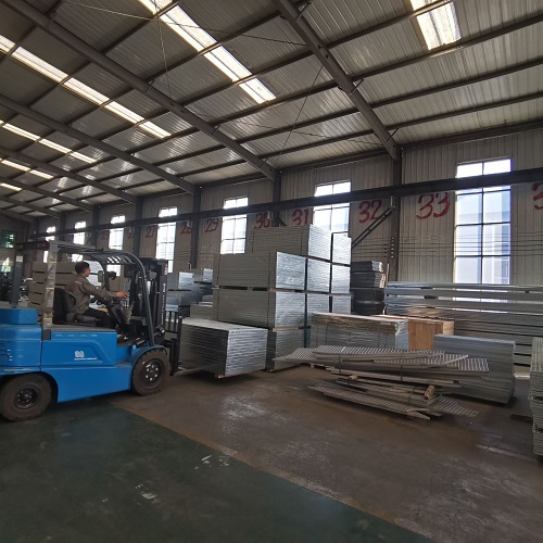 為什么大項目都選G325/30/100鋼格板？優勢全在這