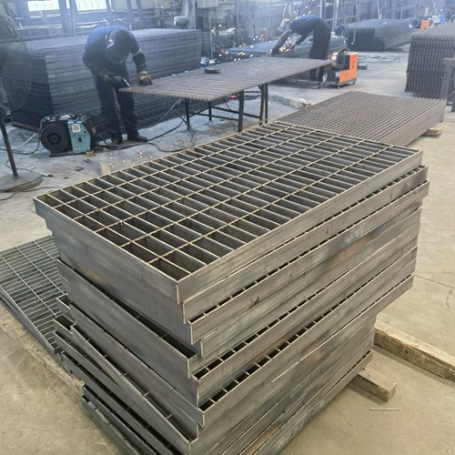 工程人私藏的鋼格板使用經(jīng)驗(yàn)都在這里了