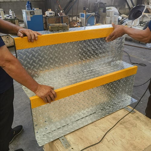 不起眼卻離不開，鋼格板的幕后價值