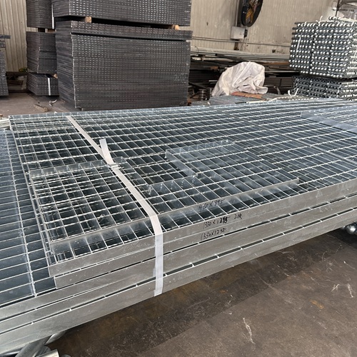 鋼格柵板行業(yè)的數(shù)字化轉(zhuǎn)型進(jìn)行時(shí)